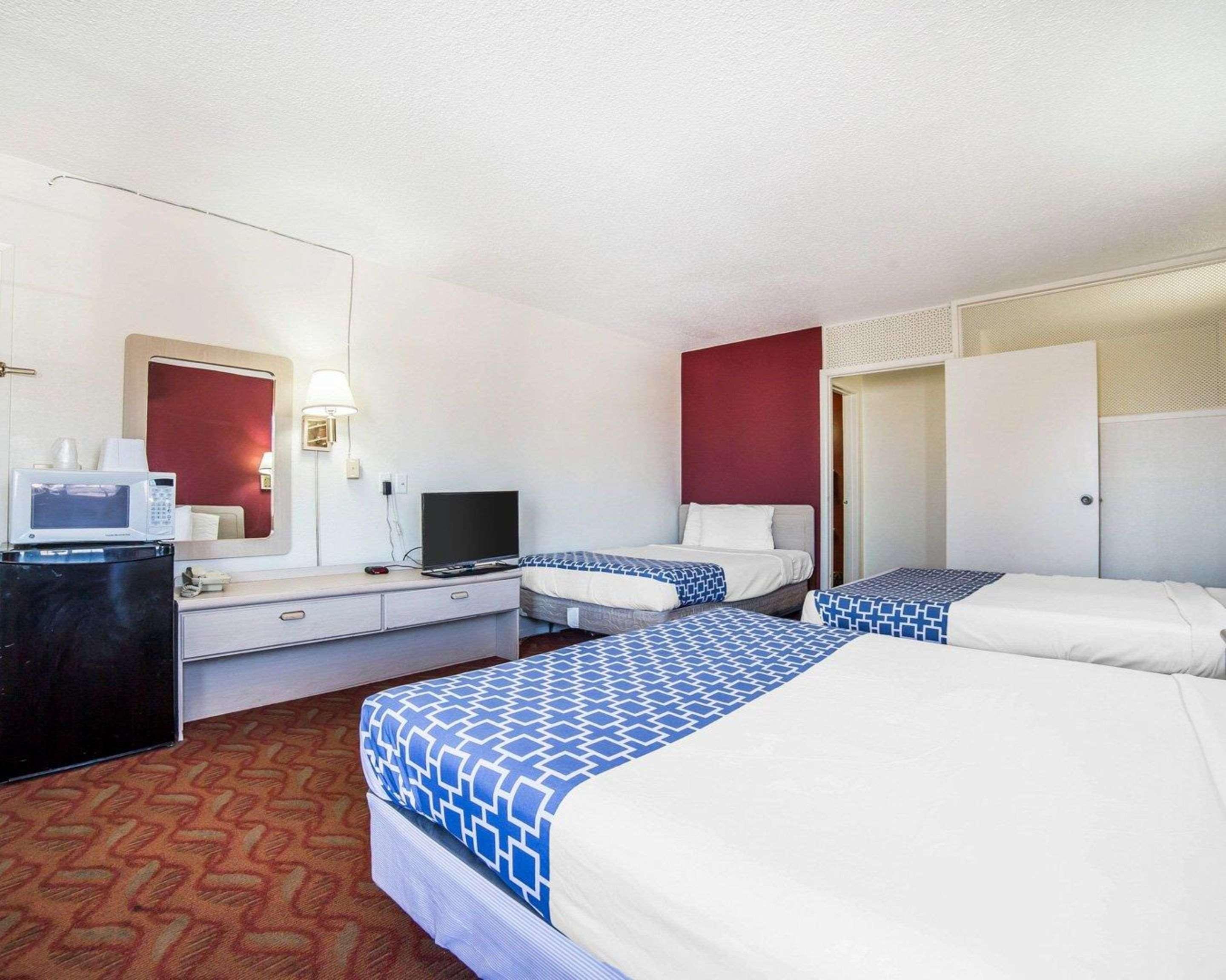 Econo Lodge Fallon Naval Air Station Area Dış mekan fotoğraf