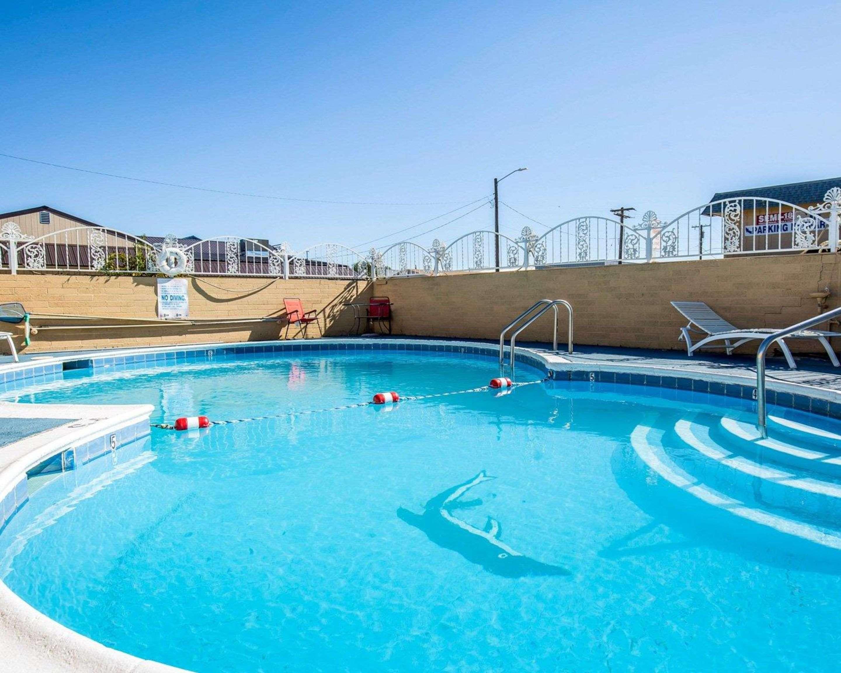 Econo Lodge Fallon Naval Air Station Area Dış mekan fotoğraf